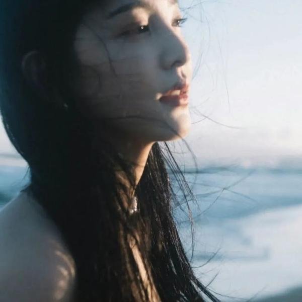 岸边